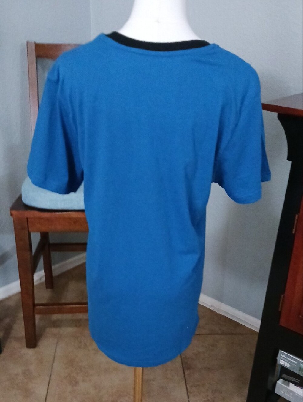 NEW!! Blue Holiday Melted Snowman Graphic Tee - Picture 6 of 8